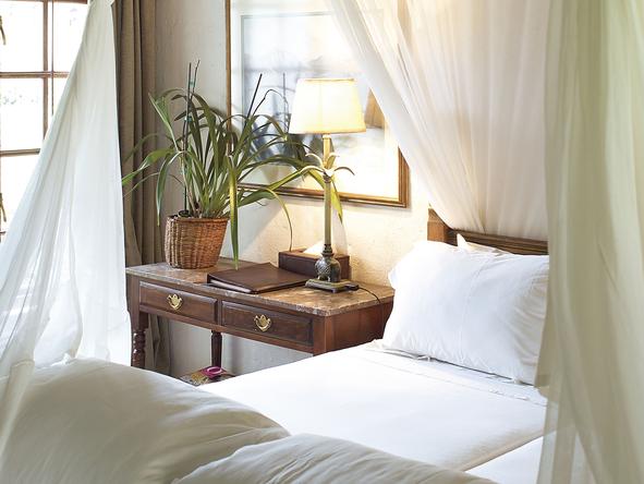 Elephant House - Bedroom